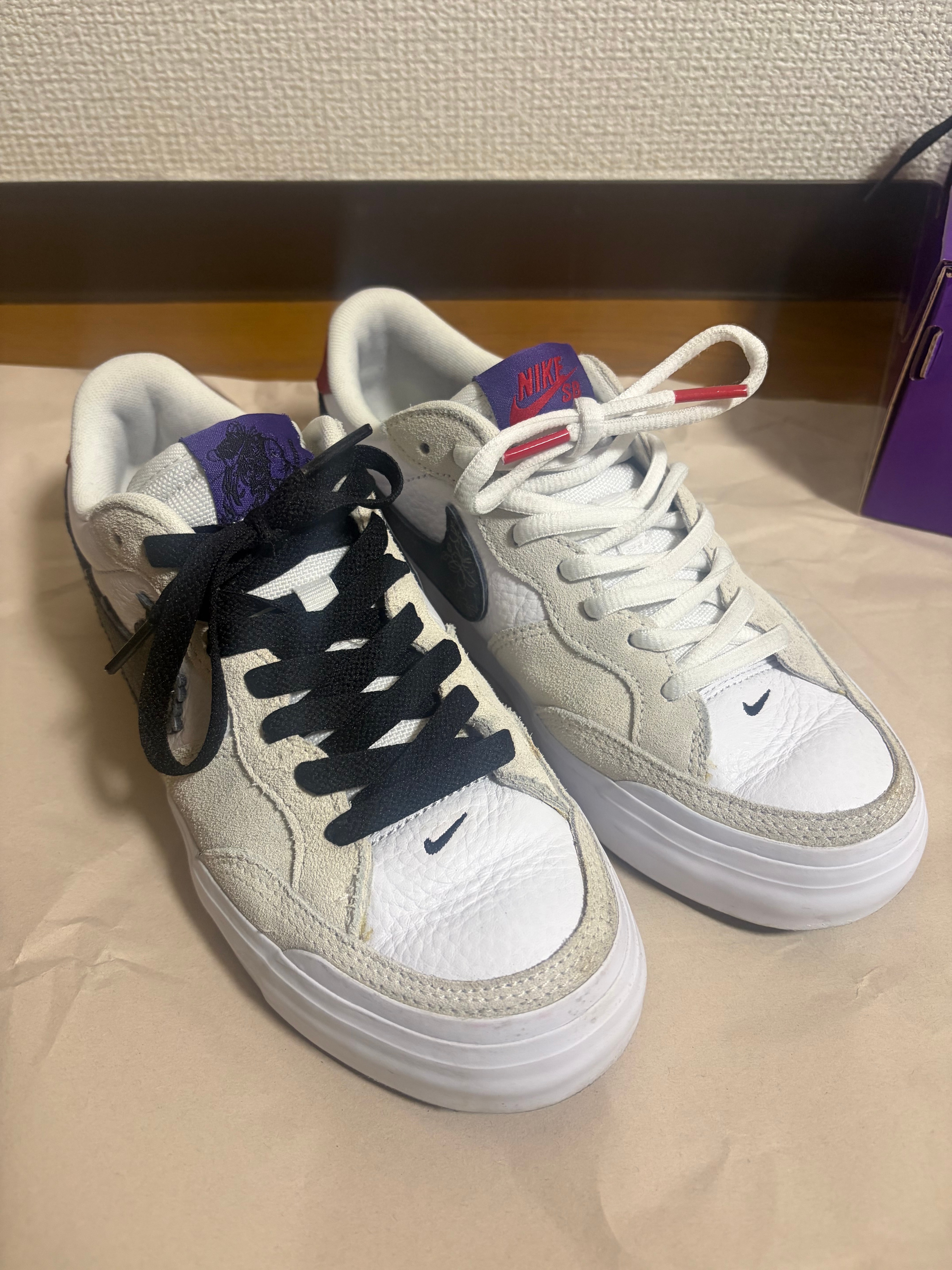 スカイ・ブラウン × ナイキ SB ウィメンズ ズーム ポゴ プラス QS "ホワイト アンド セイル"