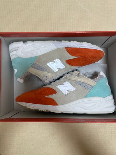 KITH × New Balance 990V2 "Cyclades"