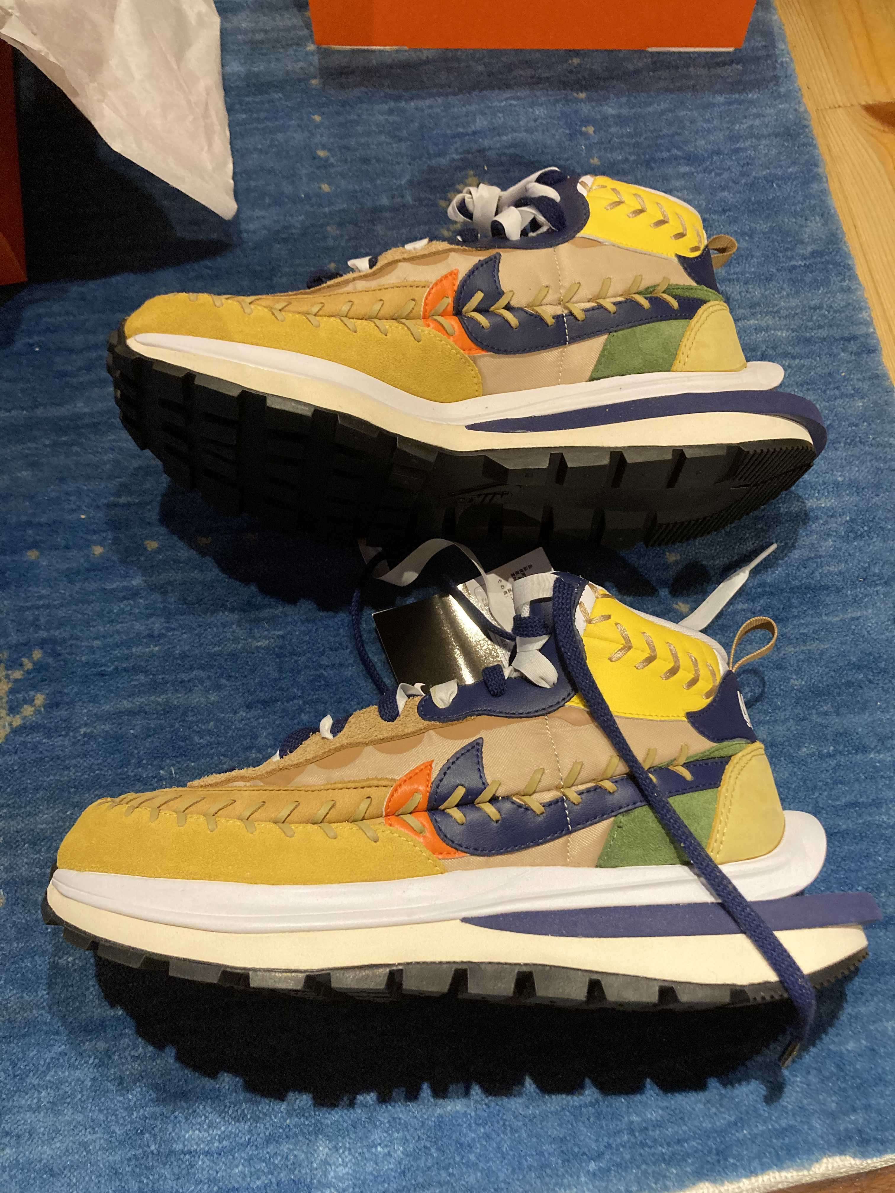 Jean-Paul Gaultier × sacai × Nike VaporWaffle "Sesame/Multi Color"
