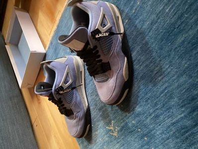 Nike Air Jordan 4 "University Blue"