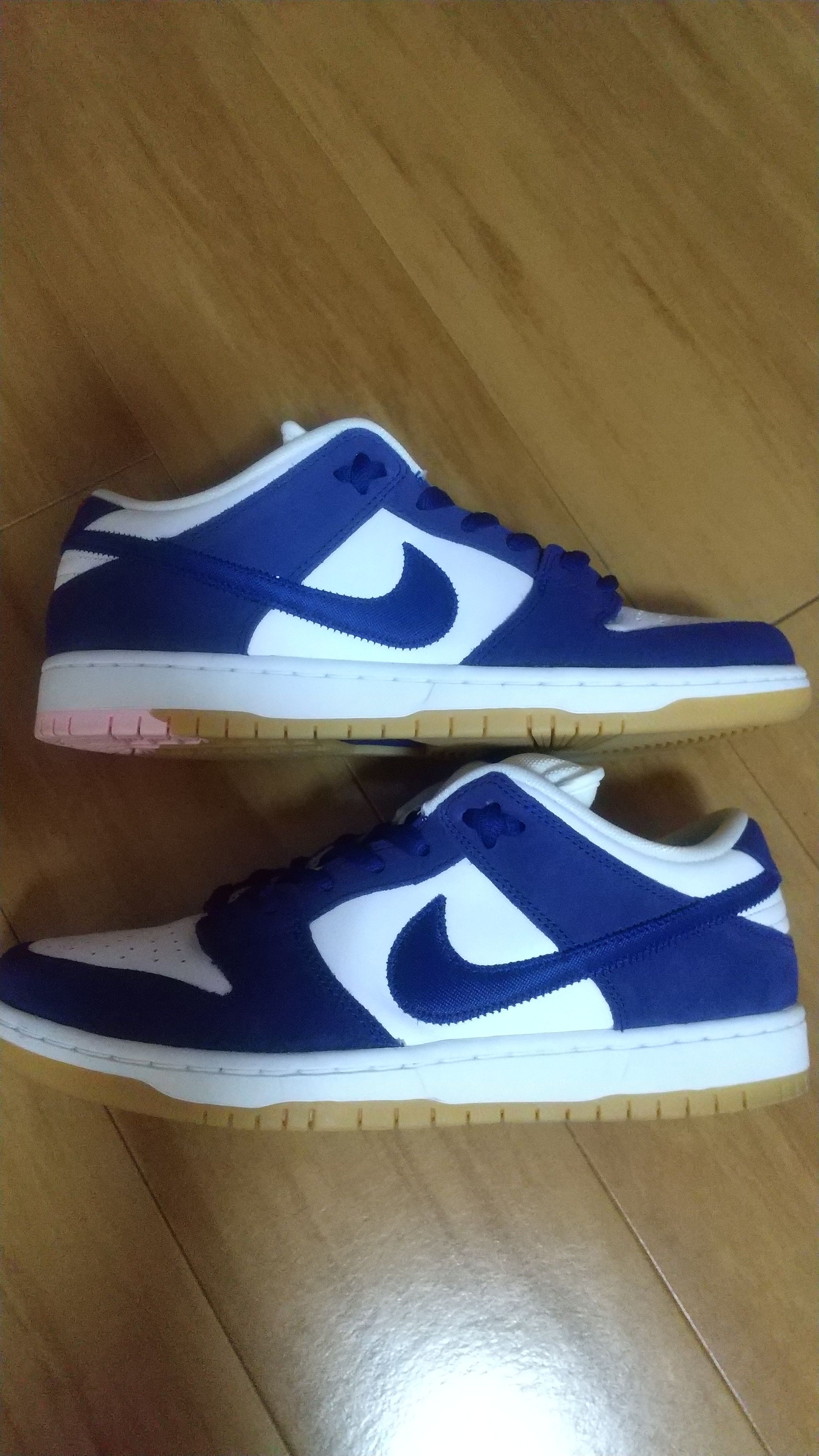 Nike SB Dunk Low "Los Angeles Dodgers/Deep Royal Blue"