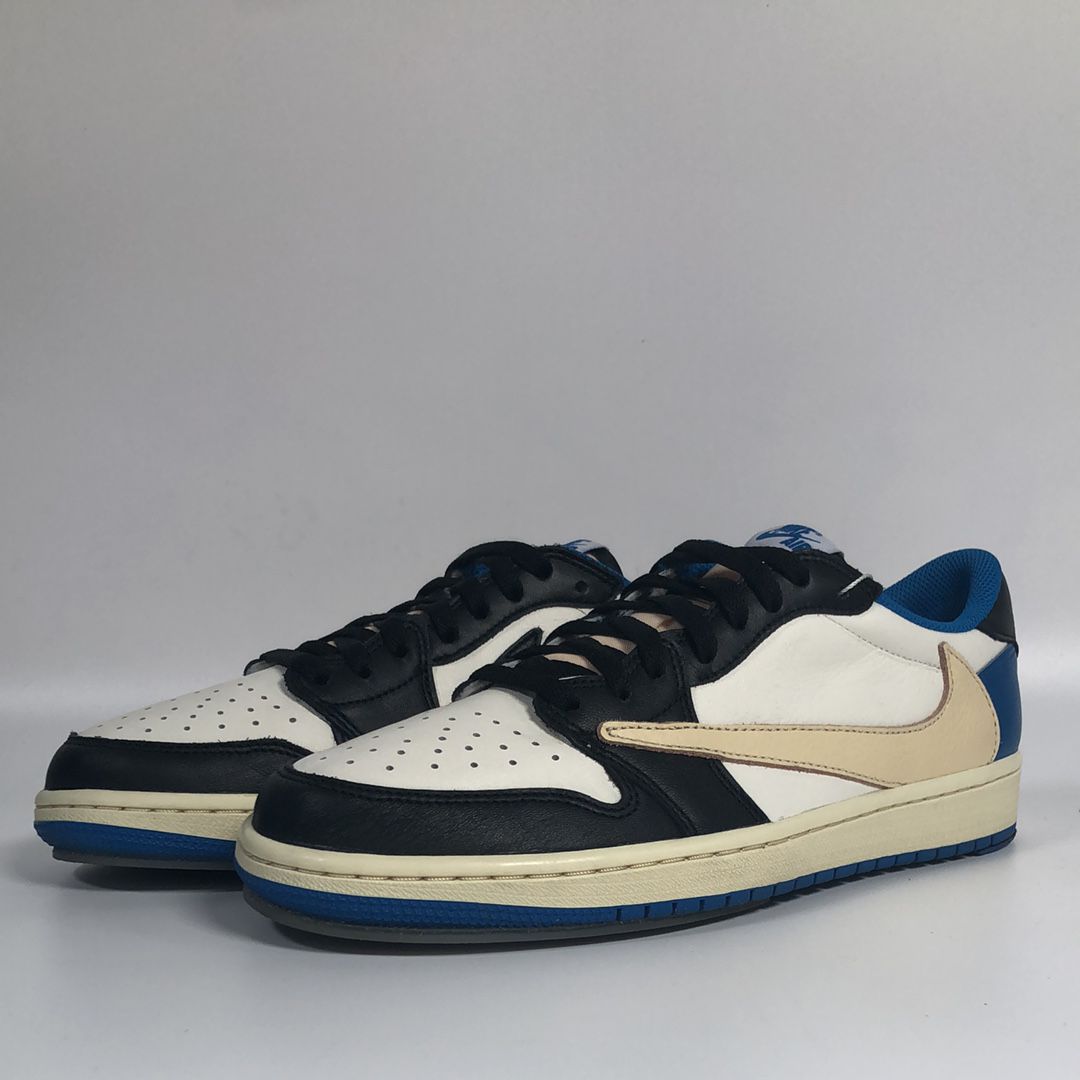 Travis Scott × fragment design × Nike Air Jordan 1 Low OG SP "Military Blue"