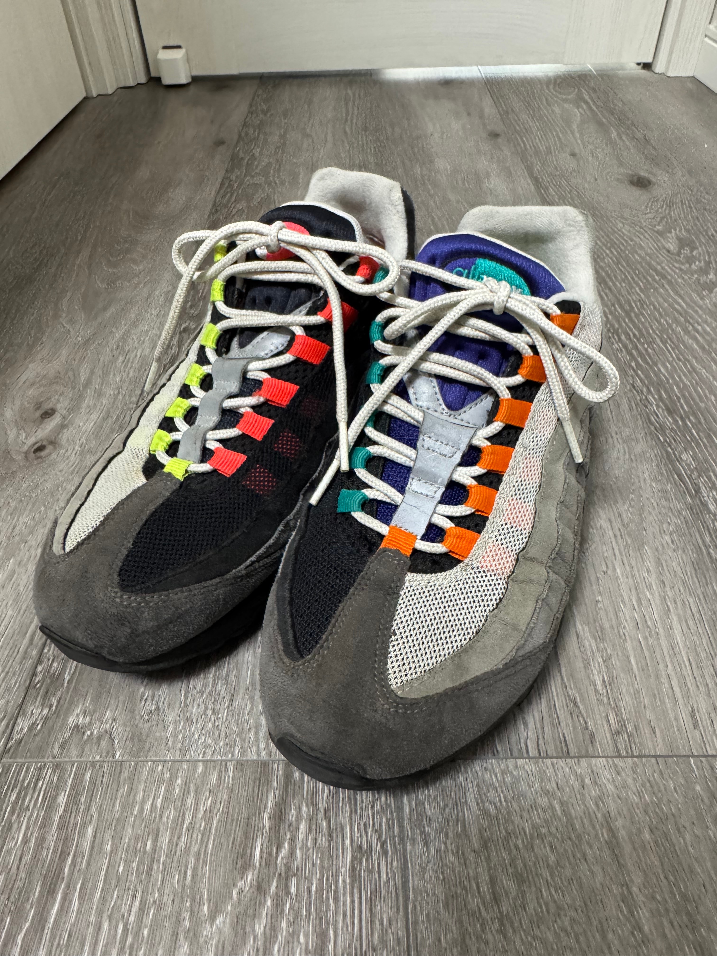 ナイキ エアマックス95 OG QS "グリーディー"