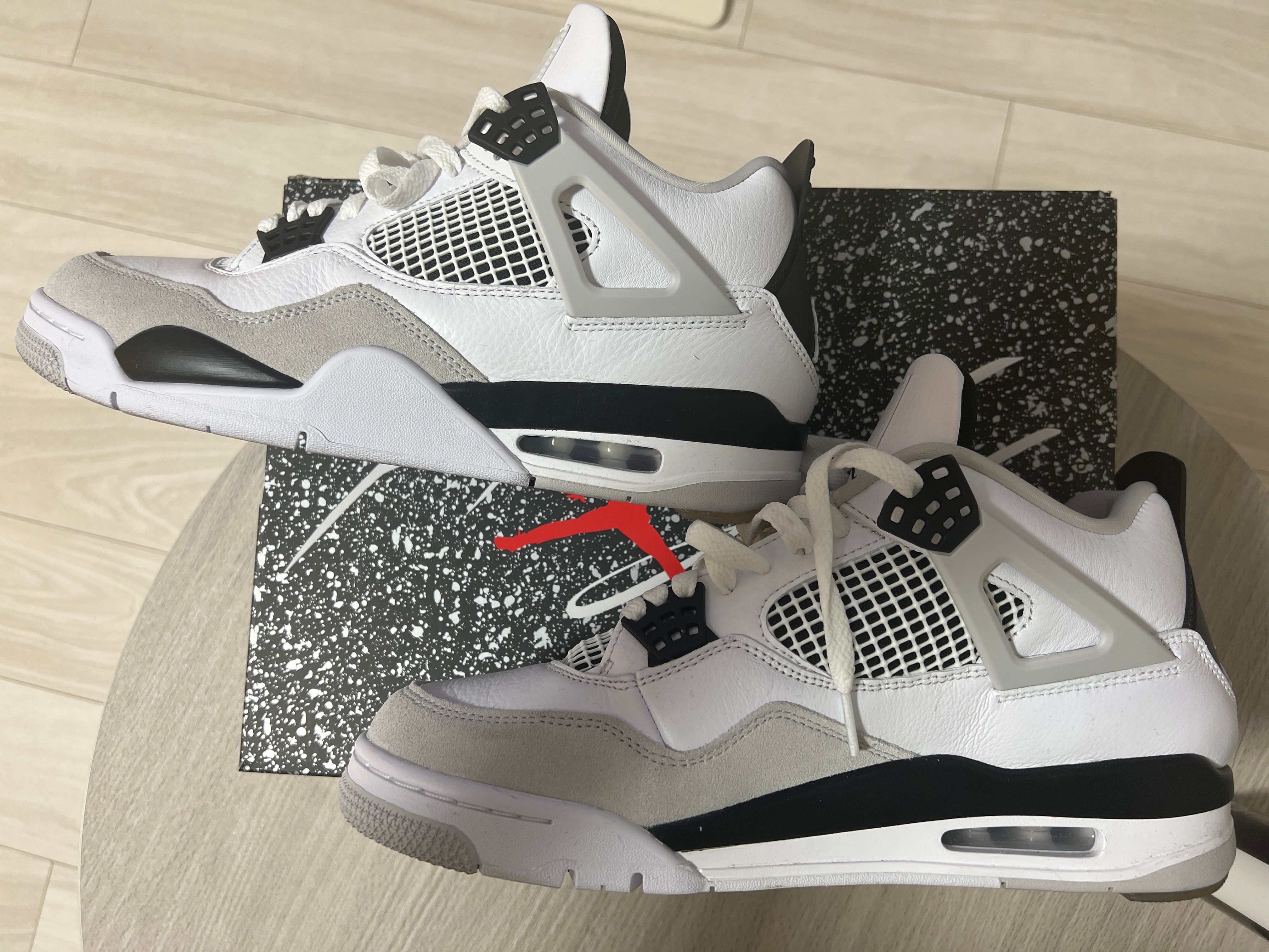 Nike Air Jordan 4 "Military Black"