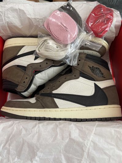 Travis Scott × Nike Air Jordan 1 Retro High OG TS SP "Sail/Dark Mocha"