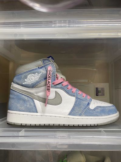 Nike Air Jordan 1 High OG "Hyper Royal"