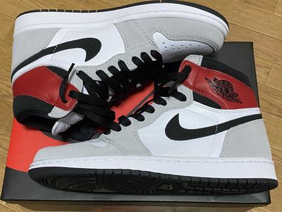 Nike Air Jordan 1 High OG "White/Black/Light Smoke Grey"