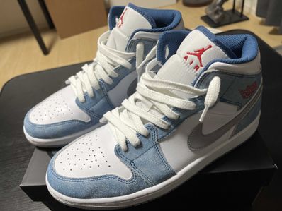 Nike Air Jordan 1 Mid SE "White/Hyper Royal/Red"