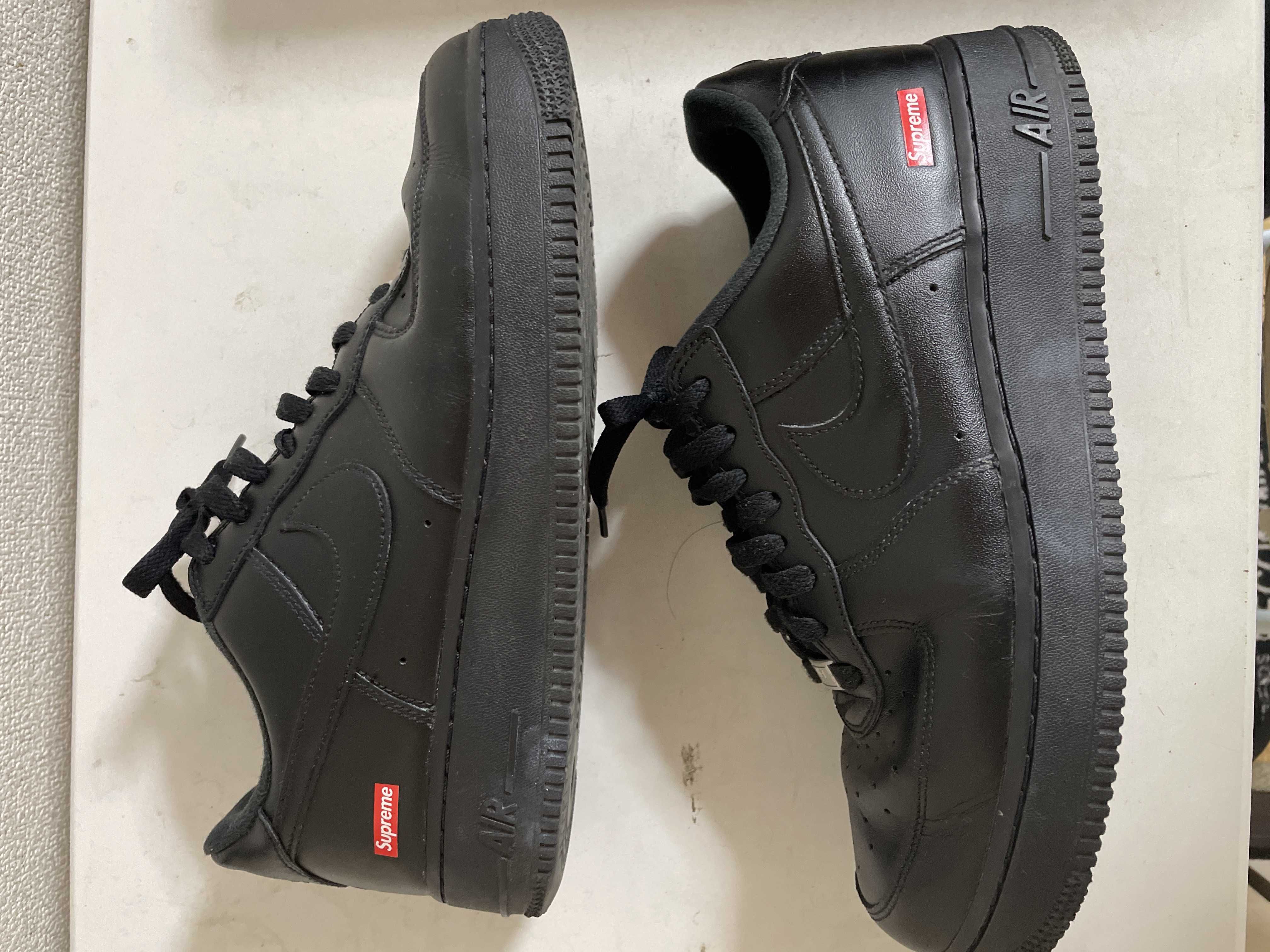 Supreme × Nike Air Force 1 Low "Black"