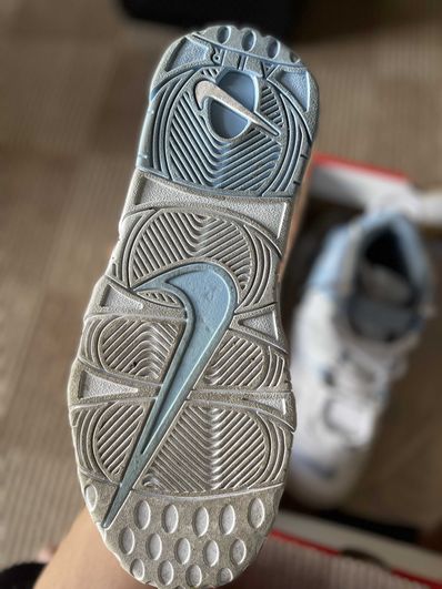 NIKE AIR MORE UPTEMPO "SKY BLUE"