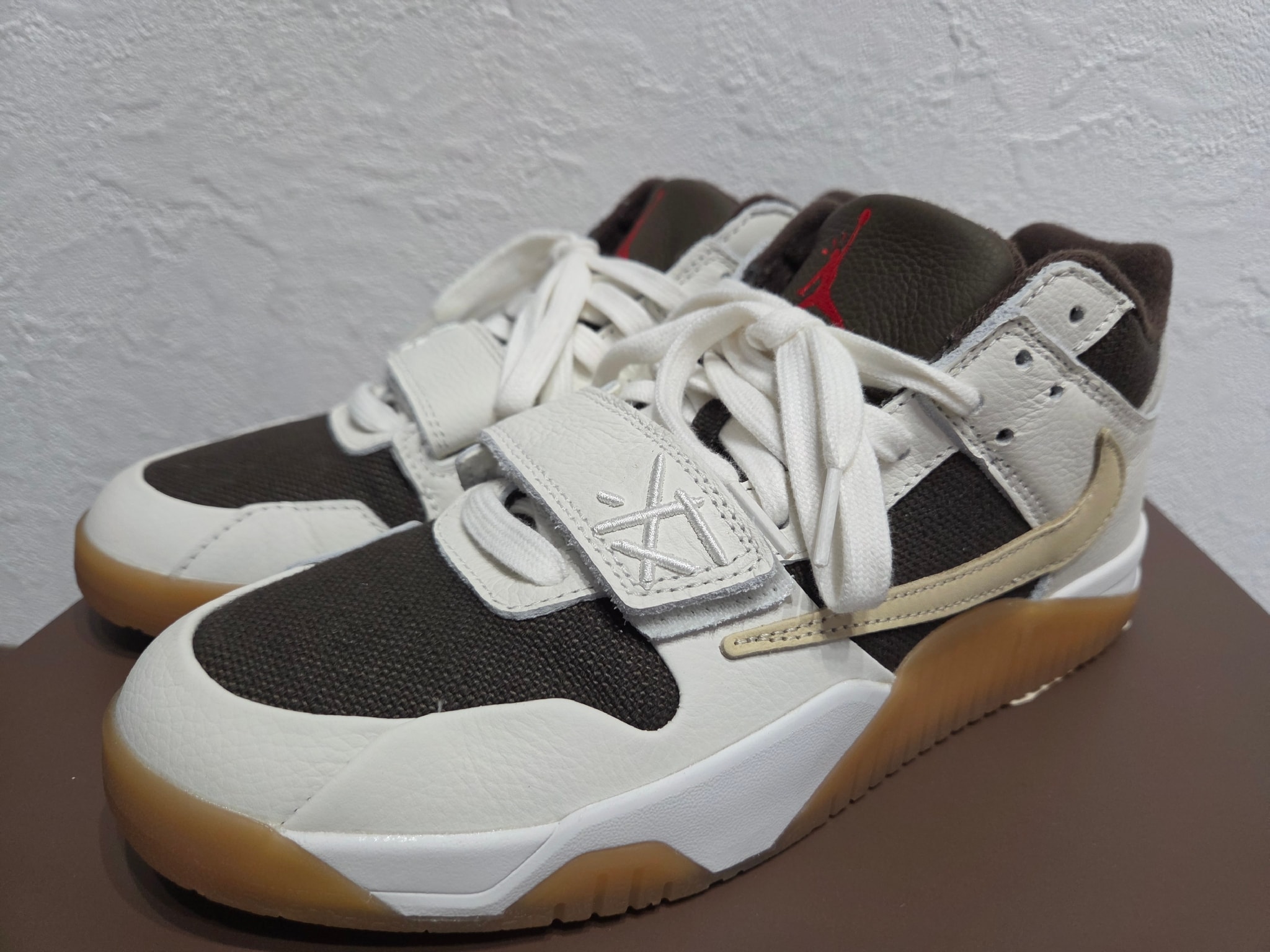 Travis Scott × Nike Jordan Jumpman Jack TR "Sail and Dark Mocha"