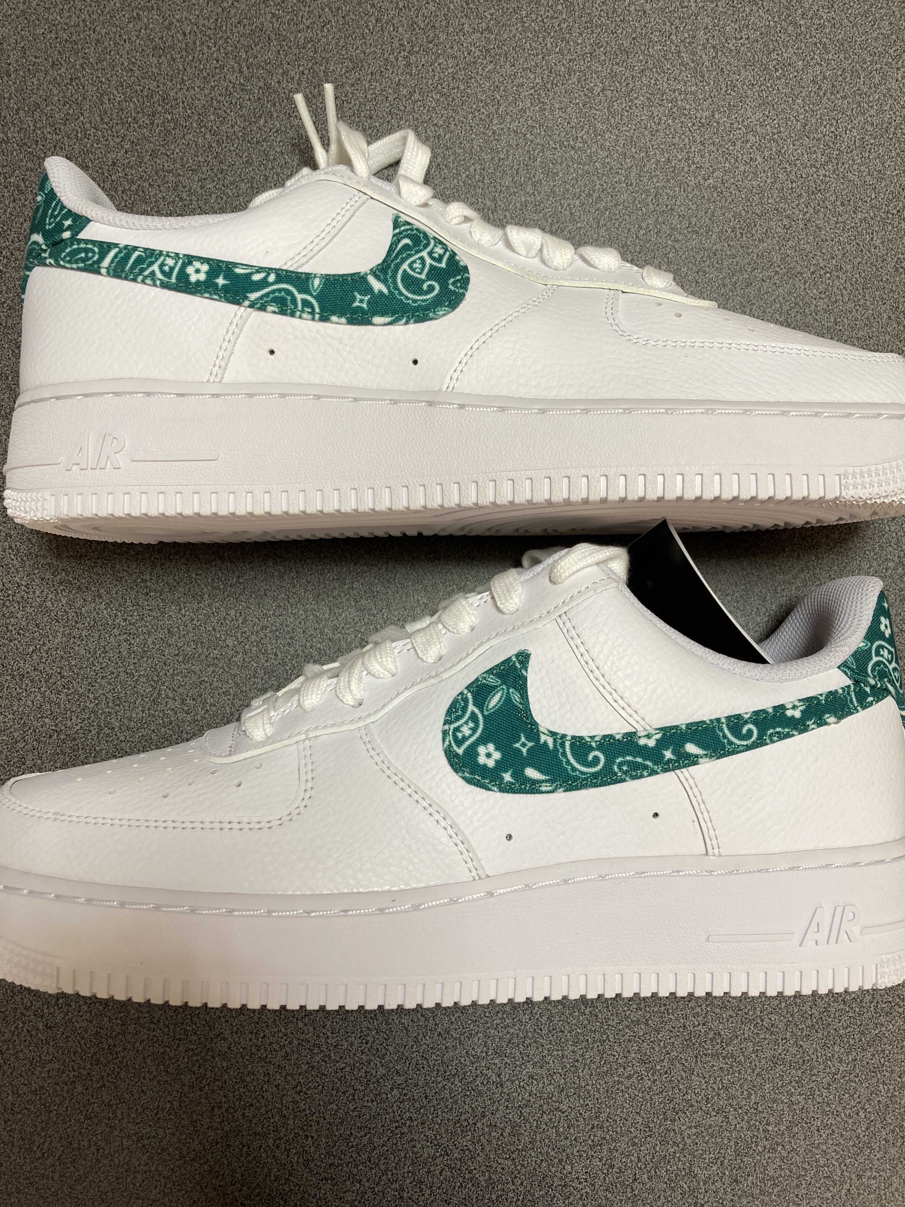 Nike Women's Air Force 1 Low '07 Essential "Green Paisley"
