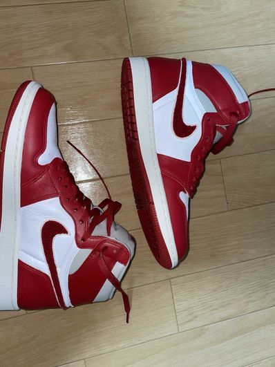 Nike Women's Air Jordan 1 High OG "Newstalgia"