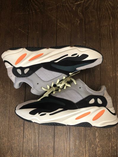 adidas YEEZY Boost 700 "Wave Runner"