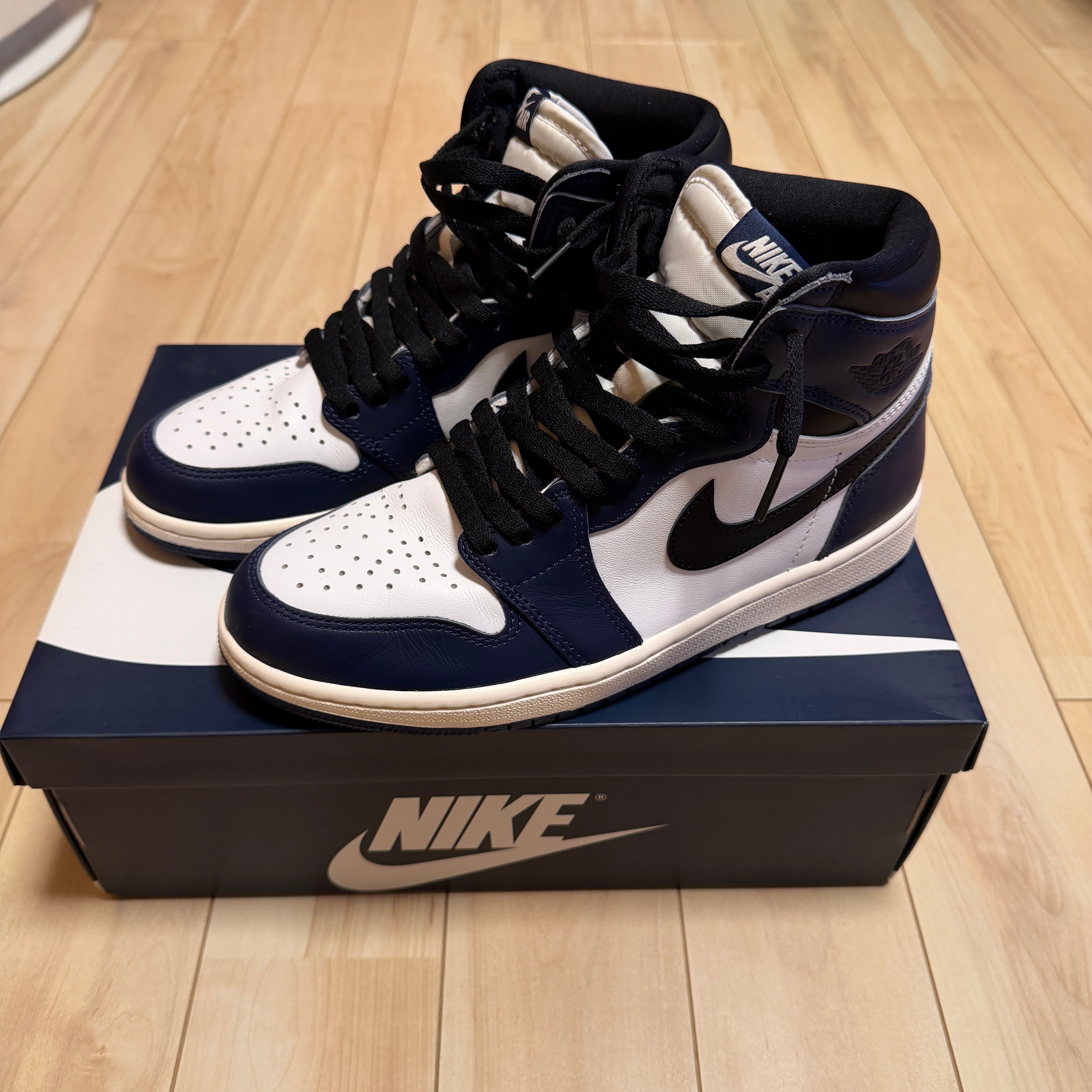 Nike Air Jordan 1 Retro High OG "Midnight Navy"