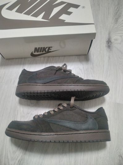 Travis Scott × Nike Air Jordan 1 Low OG SP "Velvet Brown and Dark Mocha"