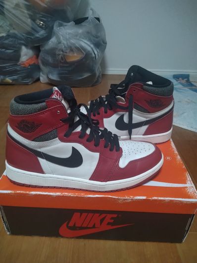 Nike Air Jordan 1 High OG "Lost & Found/Chicago"