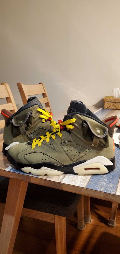 Travis Scott × Nike Air Jordan 6 Retro "Medium Olive"