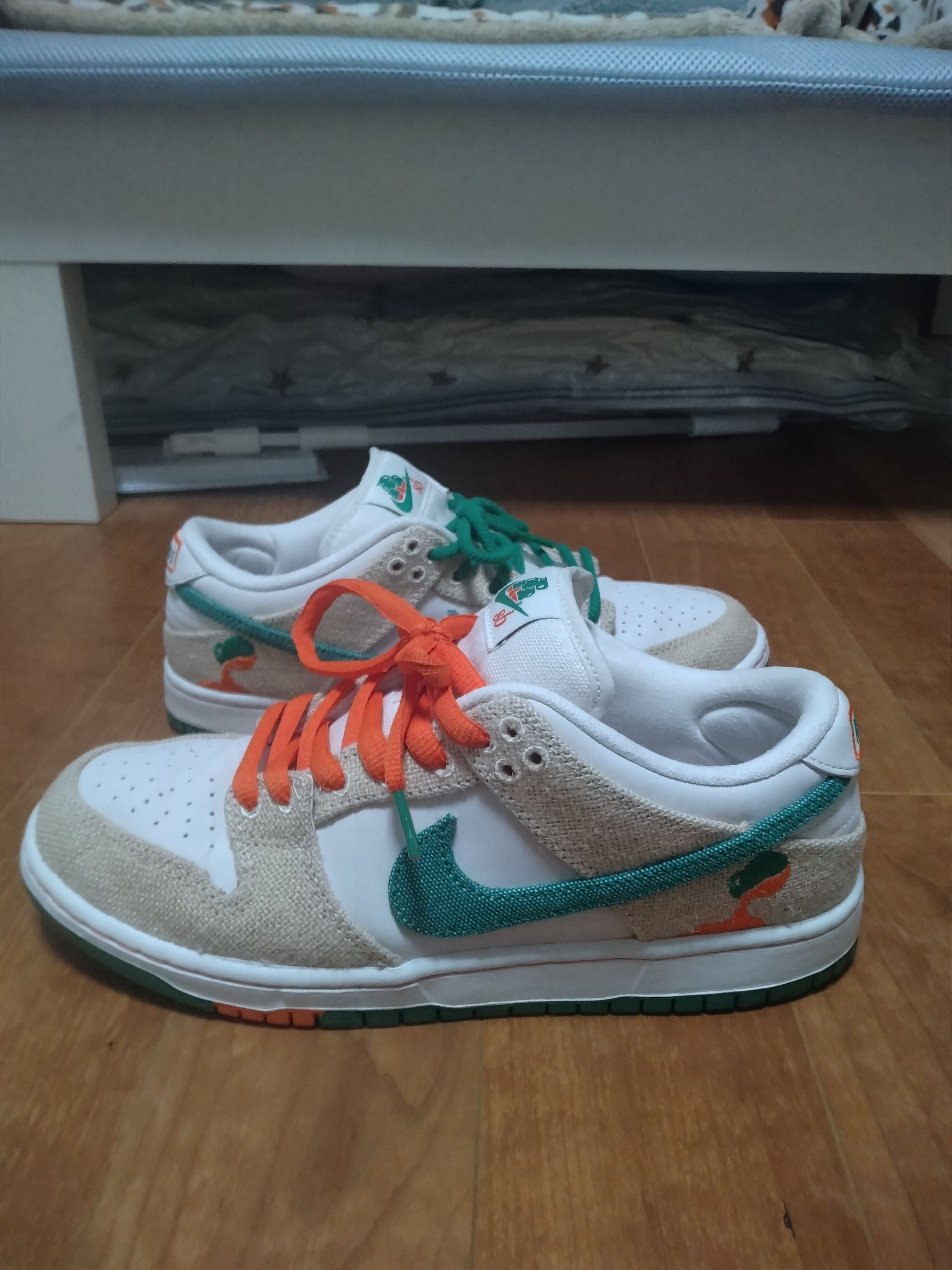 Jarritos × Nike SB Dunk Low "Phantom and Malachite"