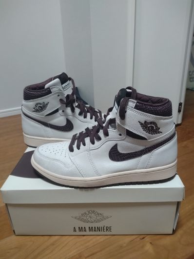 A Ma Maniere × Nike Air Jordan 1 Retro High OG "Sail and Burgundy"