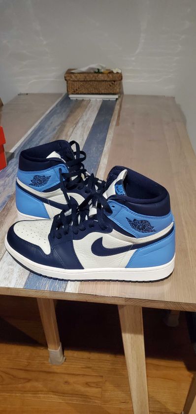 Nike Air Jordan 1 Retro High OG "Obsidian/University Blue"