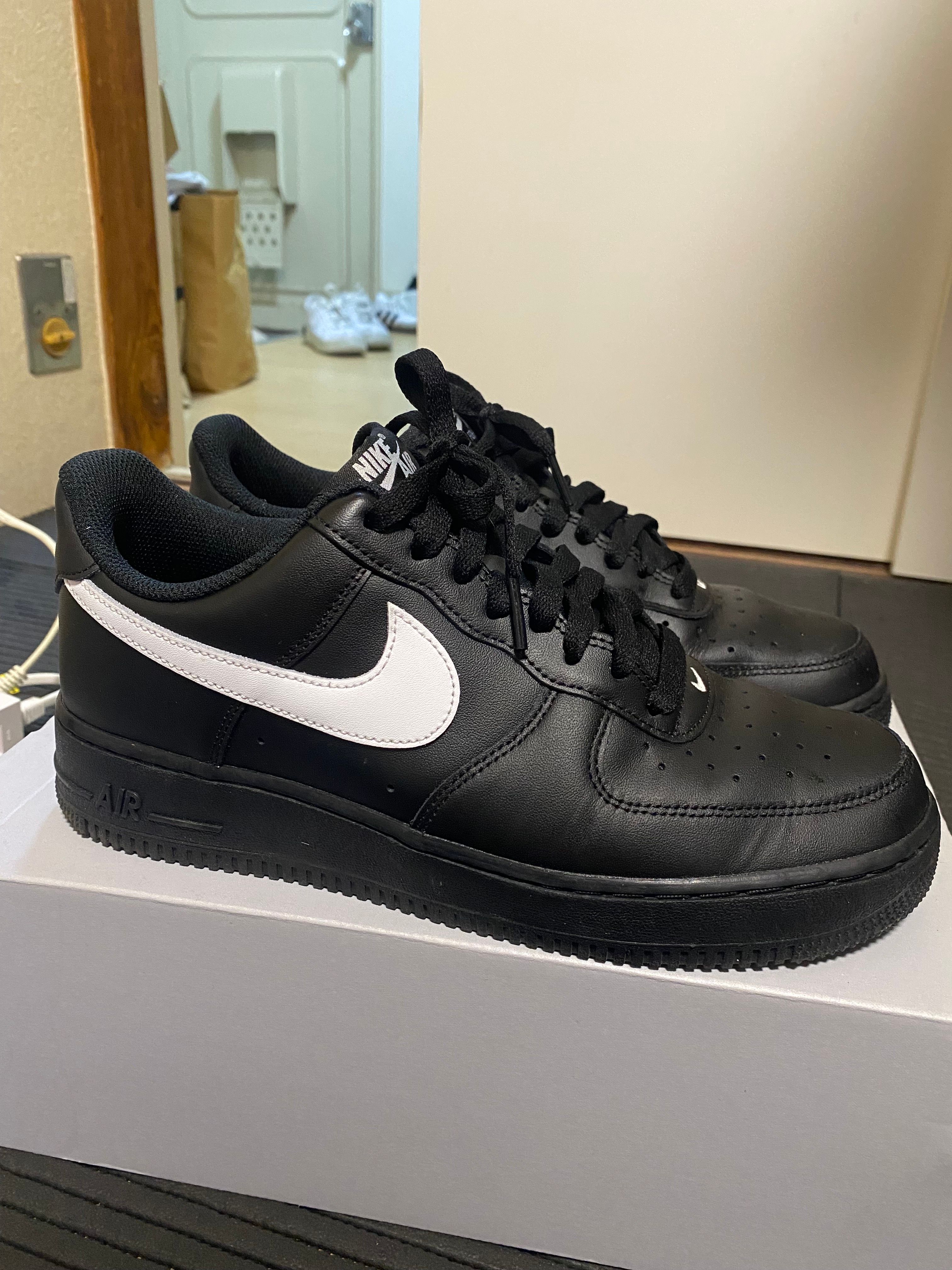 Nike Air Force 1 '07 "Black/White"