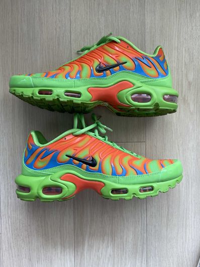 Supreme × Air Max Plus TN "Mean Green"