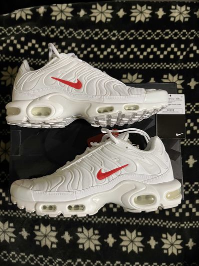 Supreme x Nike Air Max Plus TN "White/Speed Red"