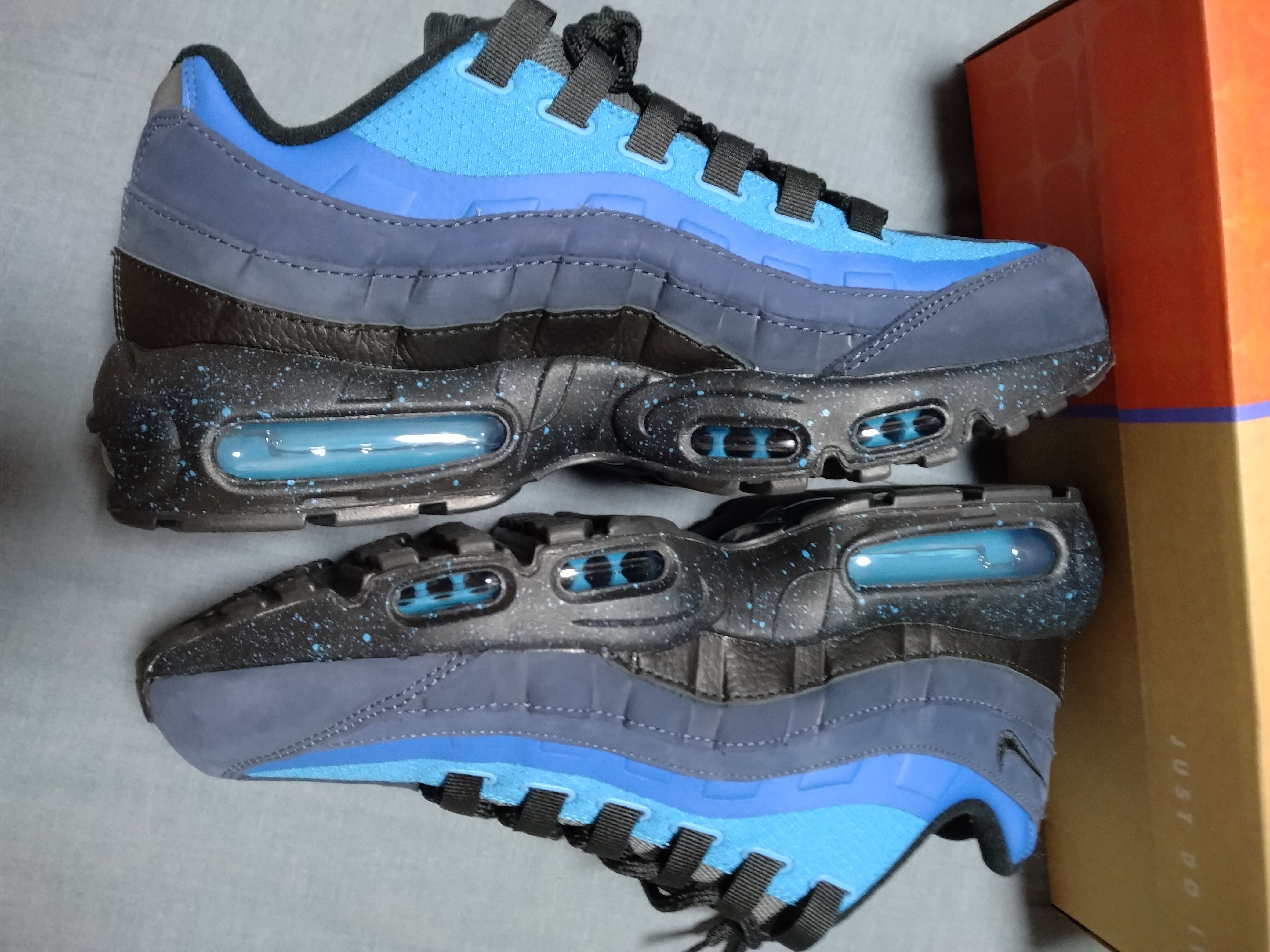 Stash × Nike Air Max 95 "Black and Harbor Blue" (2024)