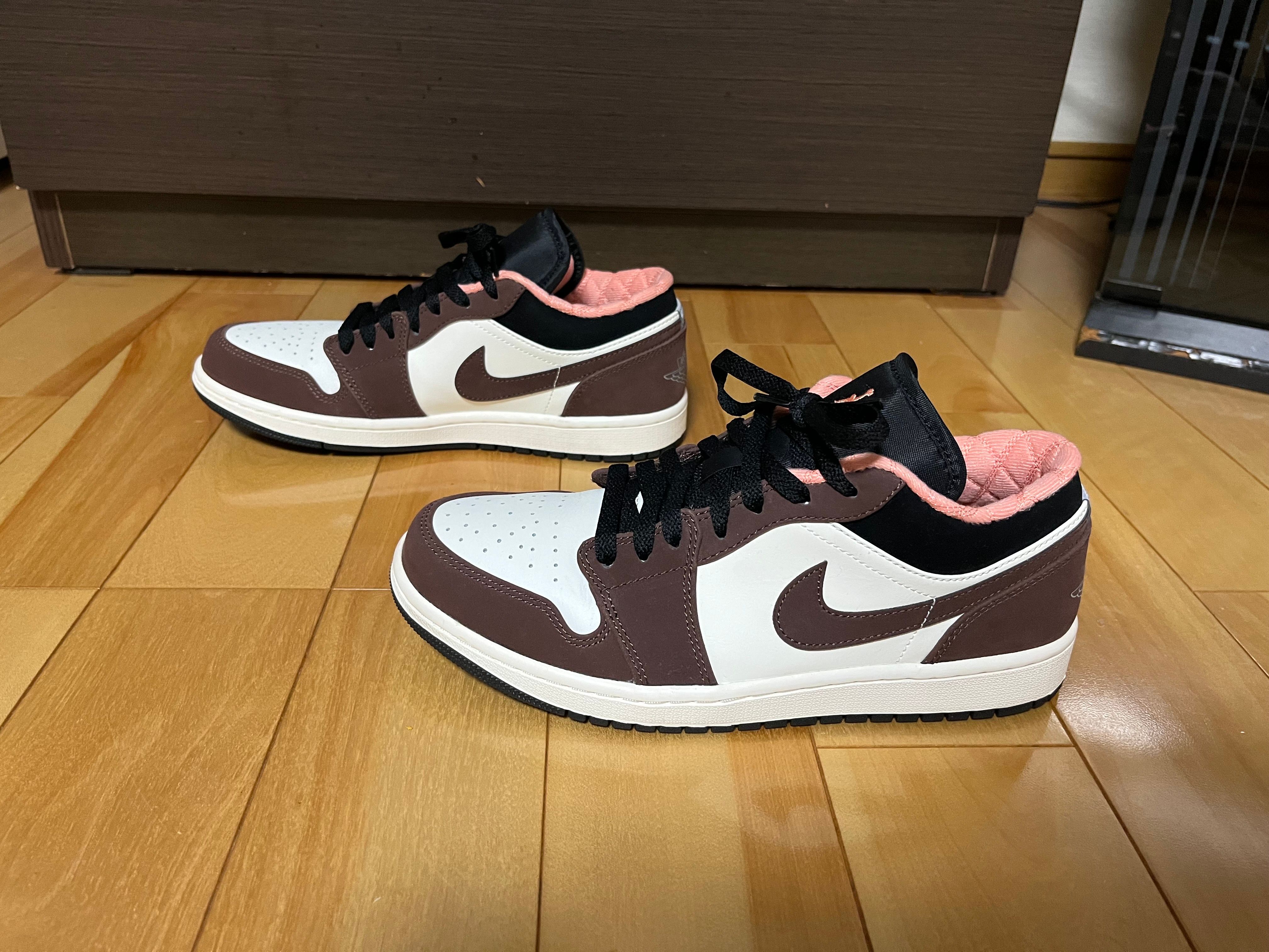 Nike Air Jordan 1 Low SE "Light Chocolate" / "Mocha Brown"