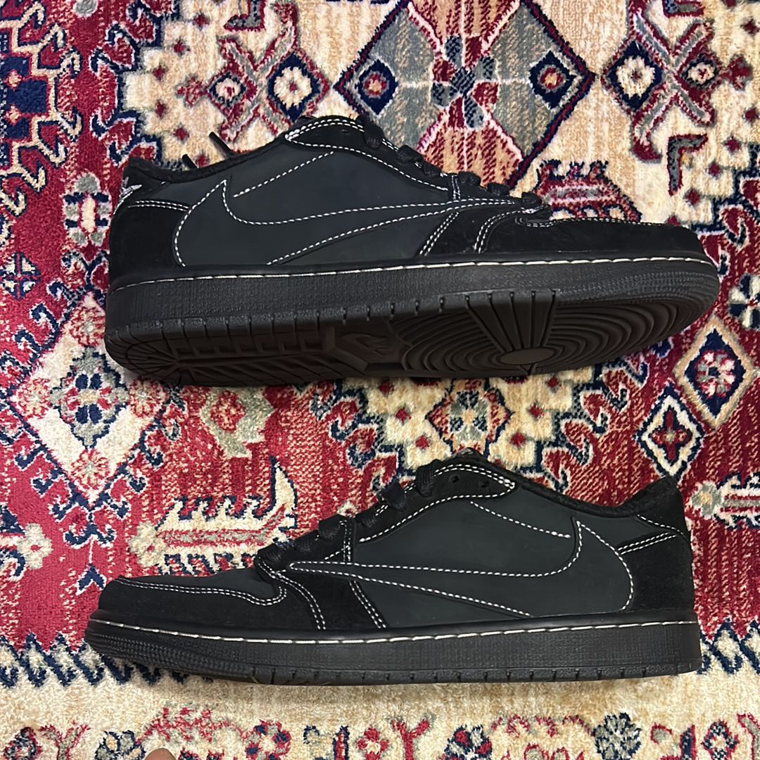 Travis Scott × Nike Air Jordan 1 Low OG SP "Black Phantom"