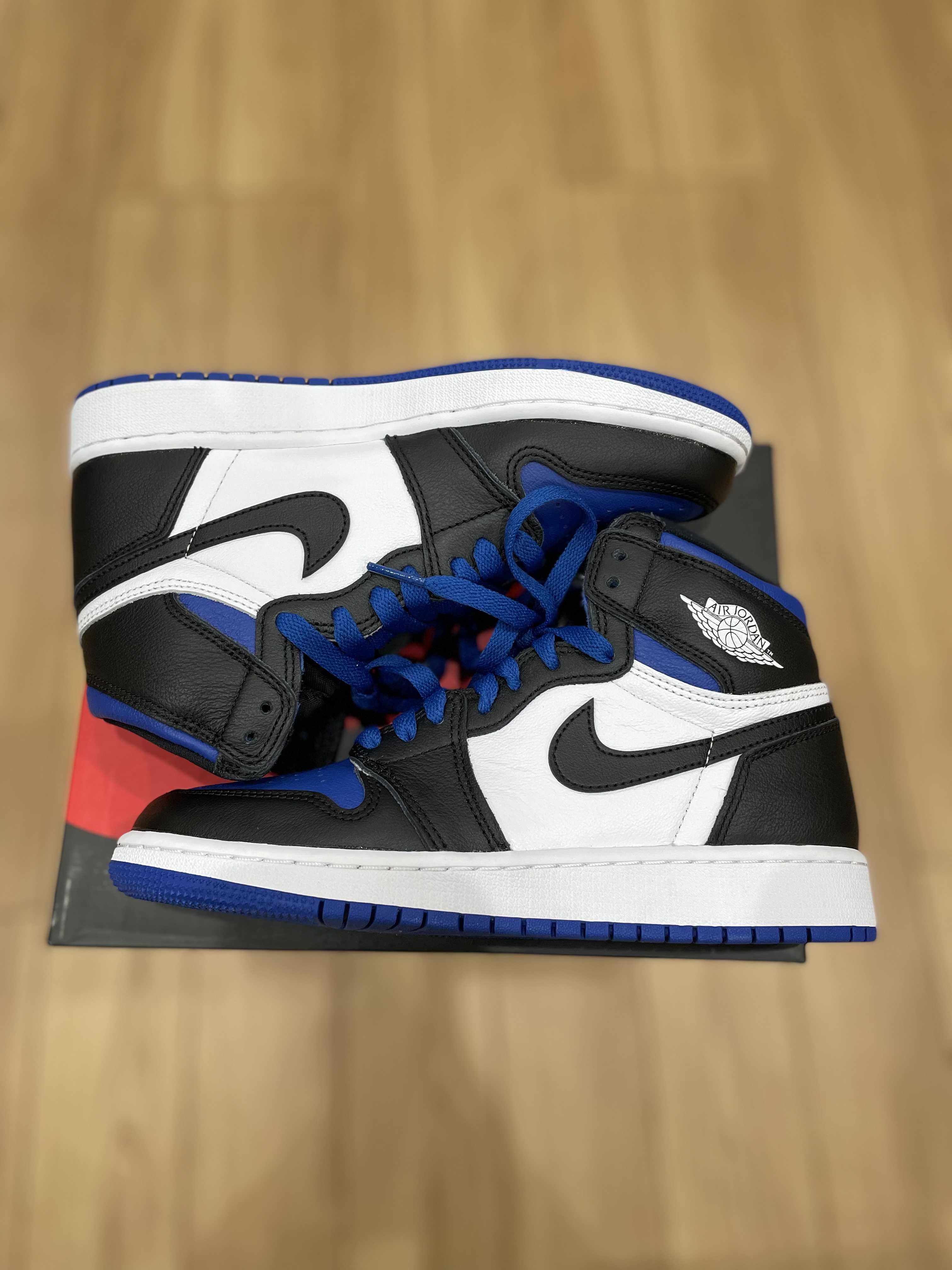 Nike GS Air Jordan 1 High "Royal Toe" (2020)