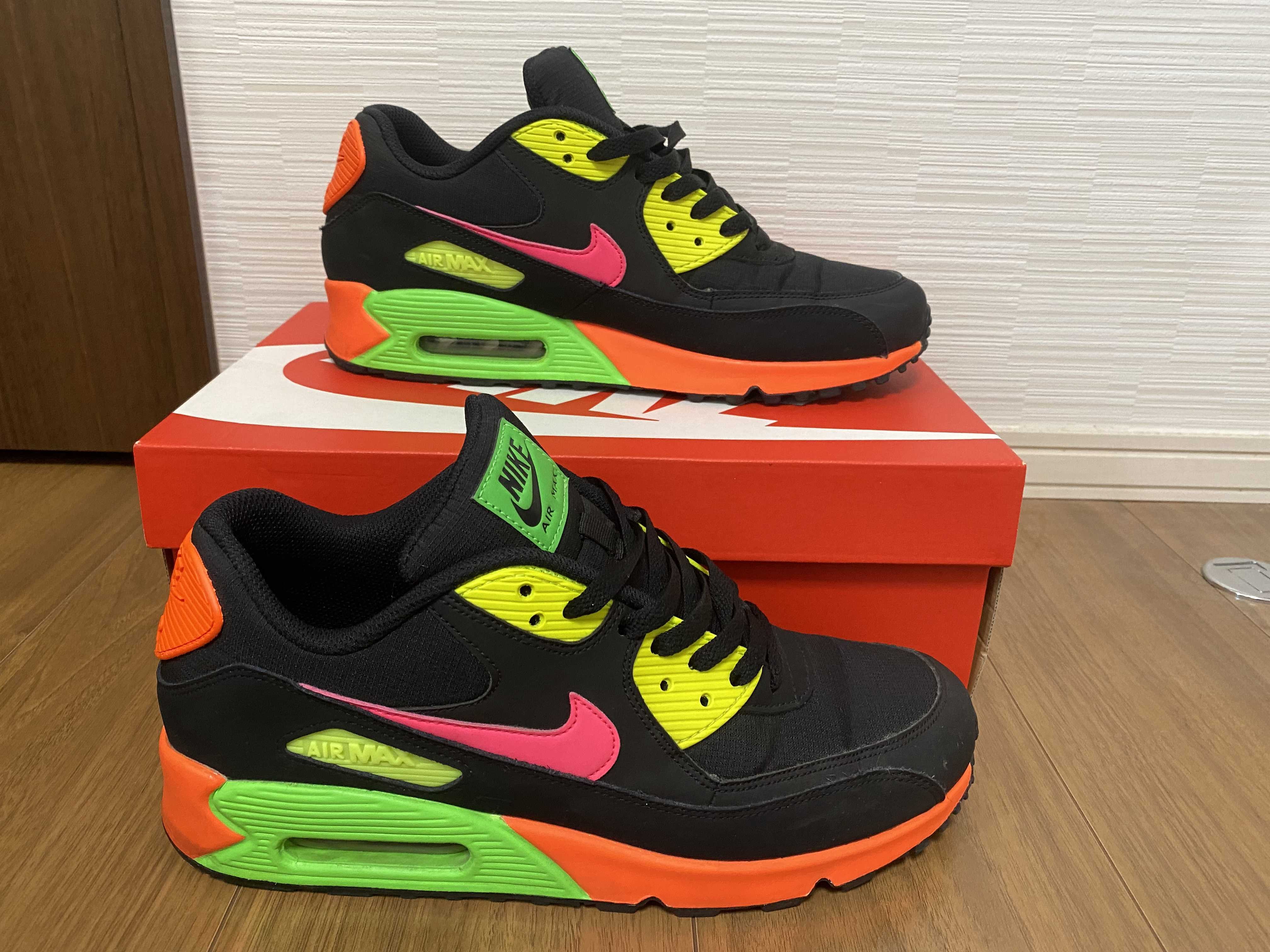 NIKE AIR MAX 90 "TOKYO NEON"