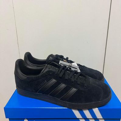 adidas Gazelle "Triple Black"