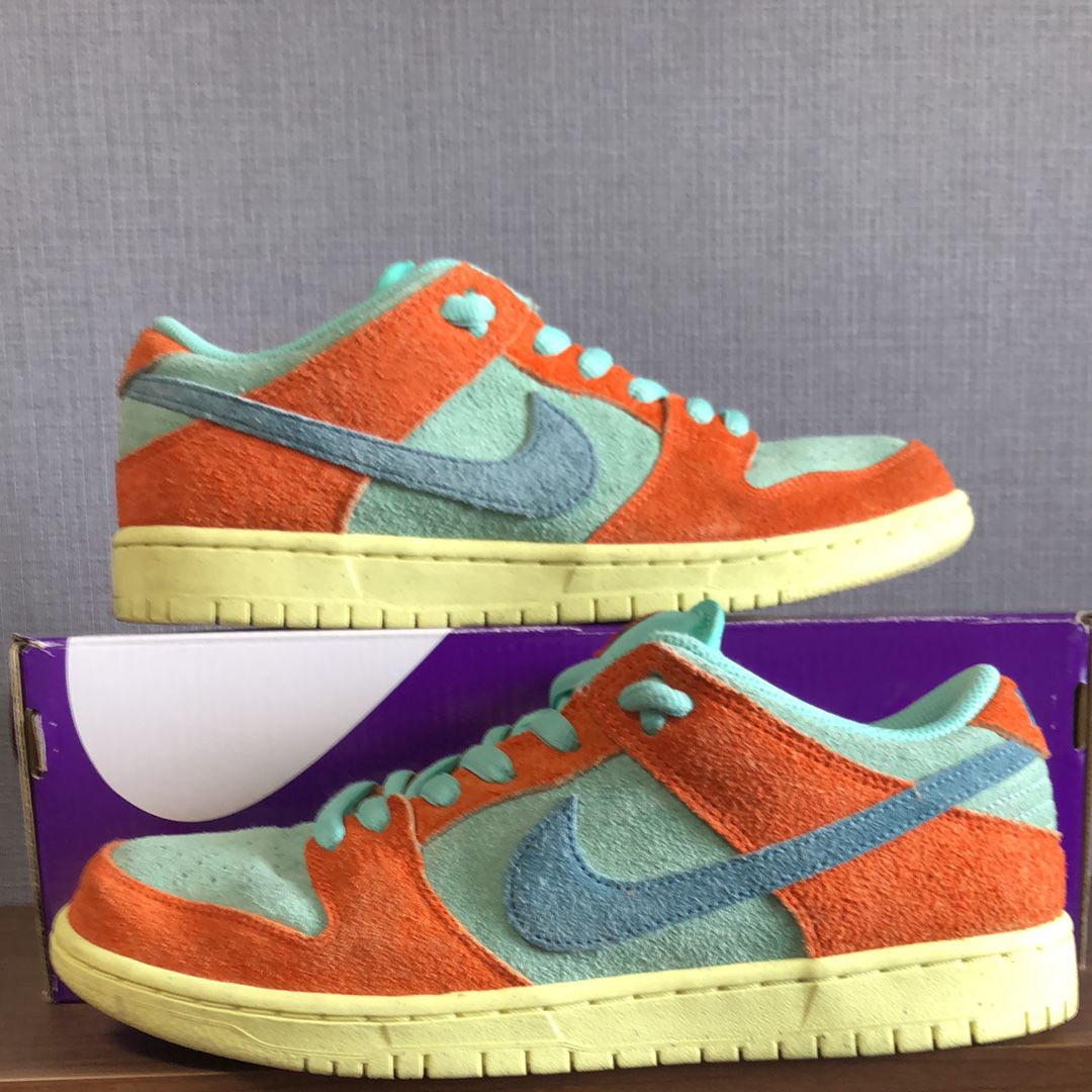 Nike SB Dunk Low Pro PRM "Orange and Emerald Rise"
