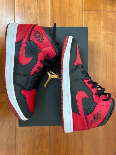 Nike Air Jordan 1 Mid "Bred"