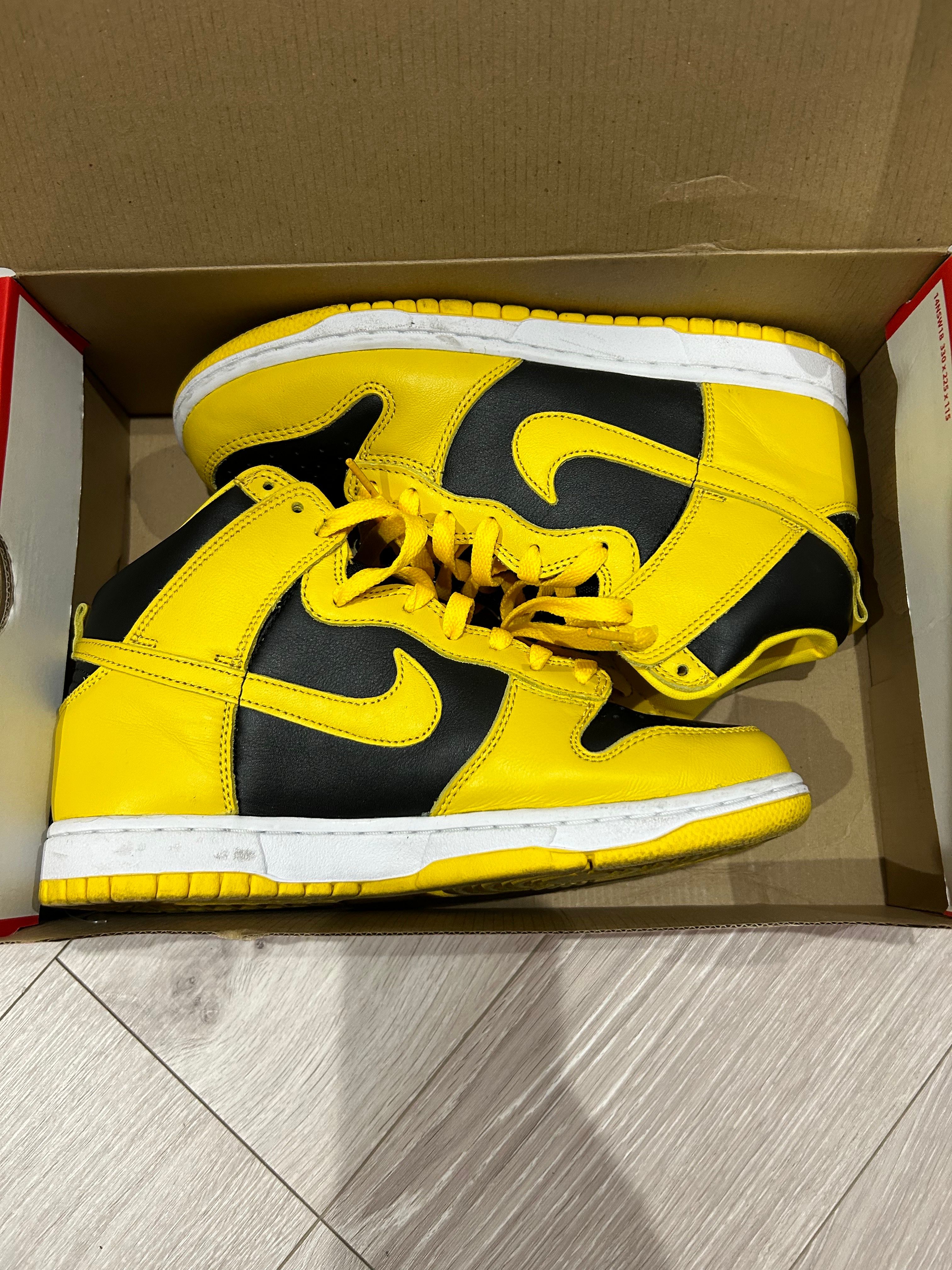 Nike Dunk High "Black/Varsity Maize"