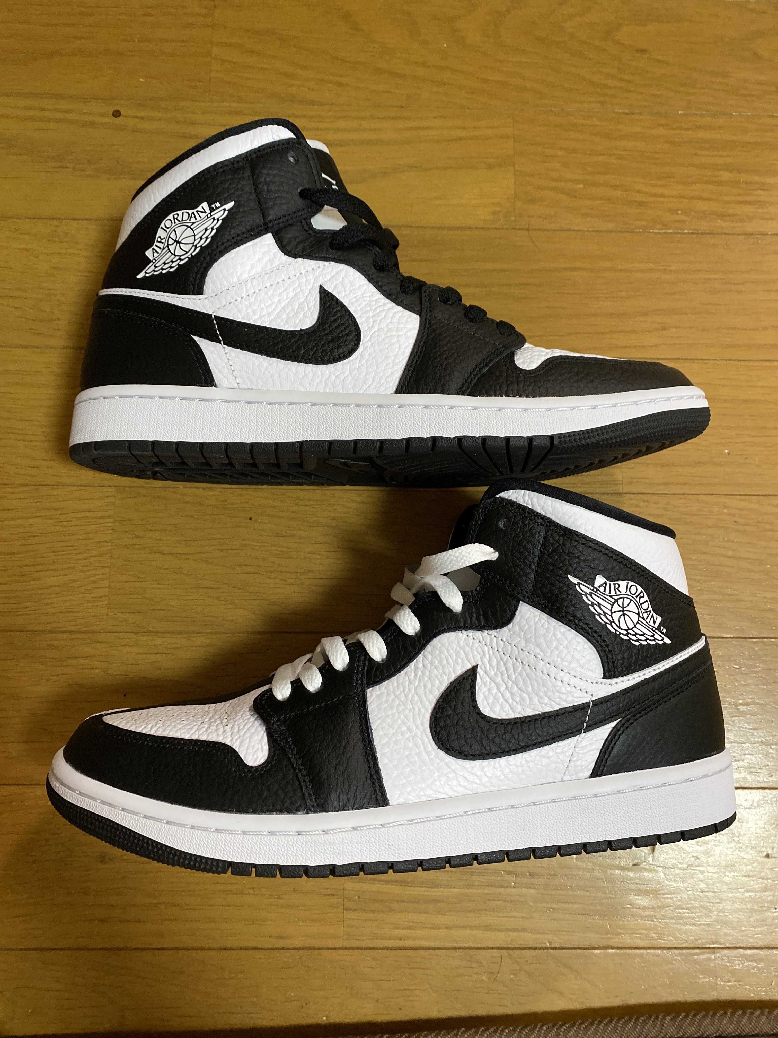 Nike Women's Air Jordan 1 Mid "Homage"