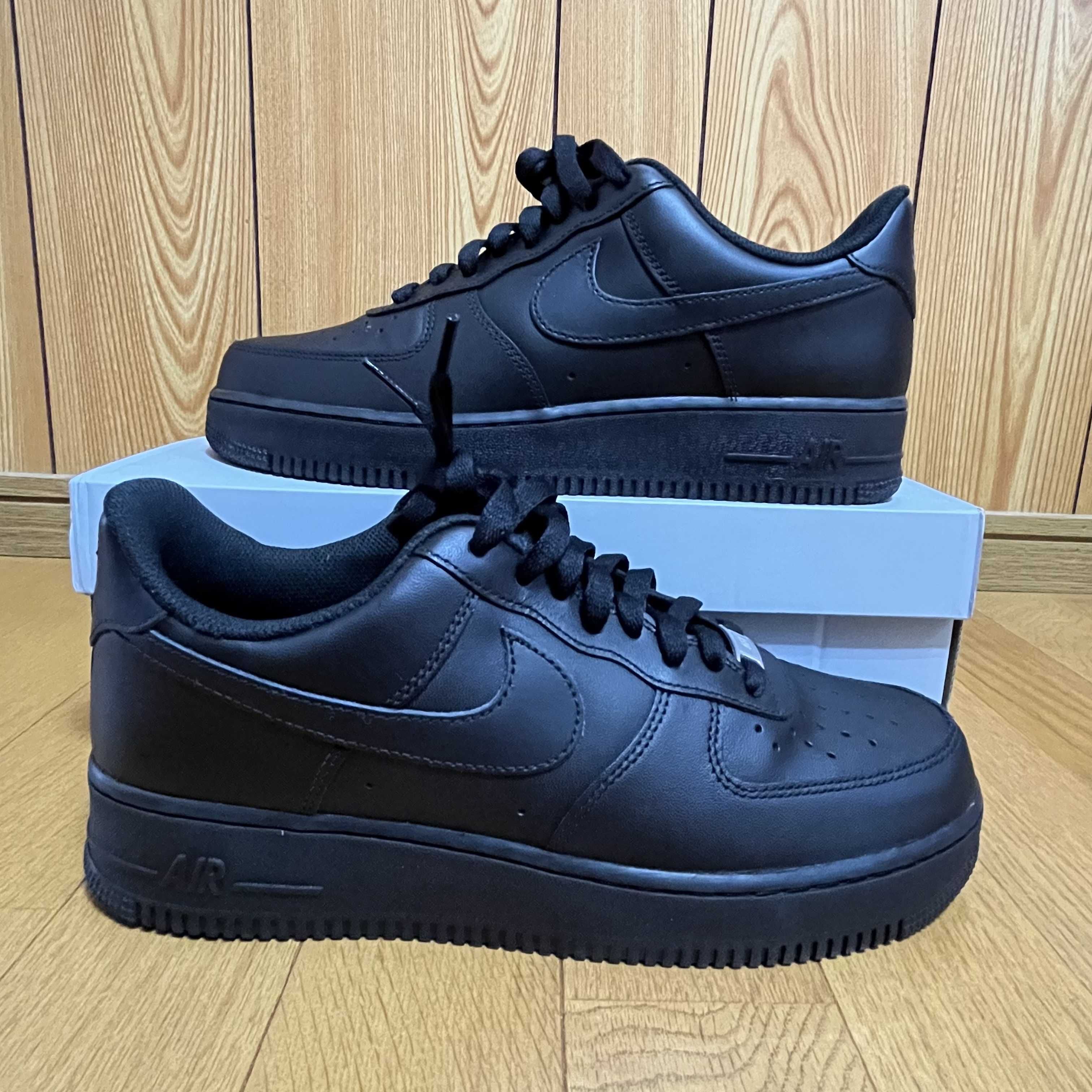 Nike Air Force 1 Low '07 "Black/Black"