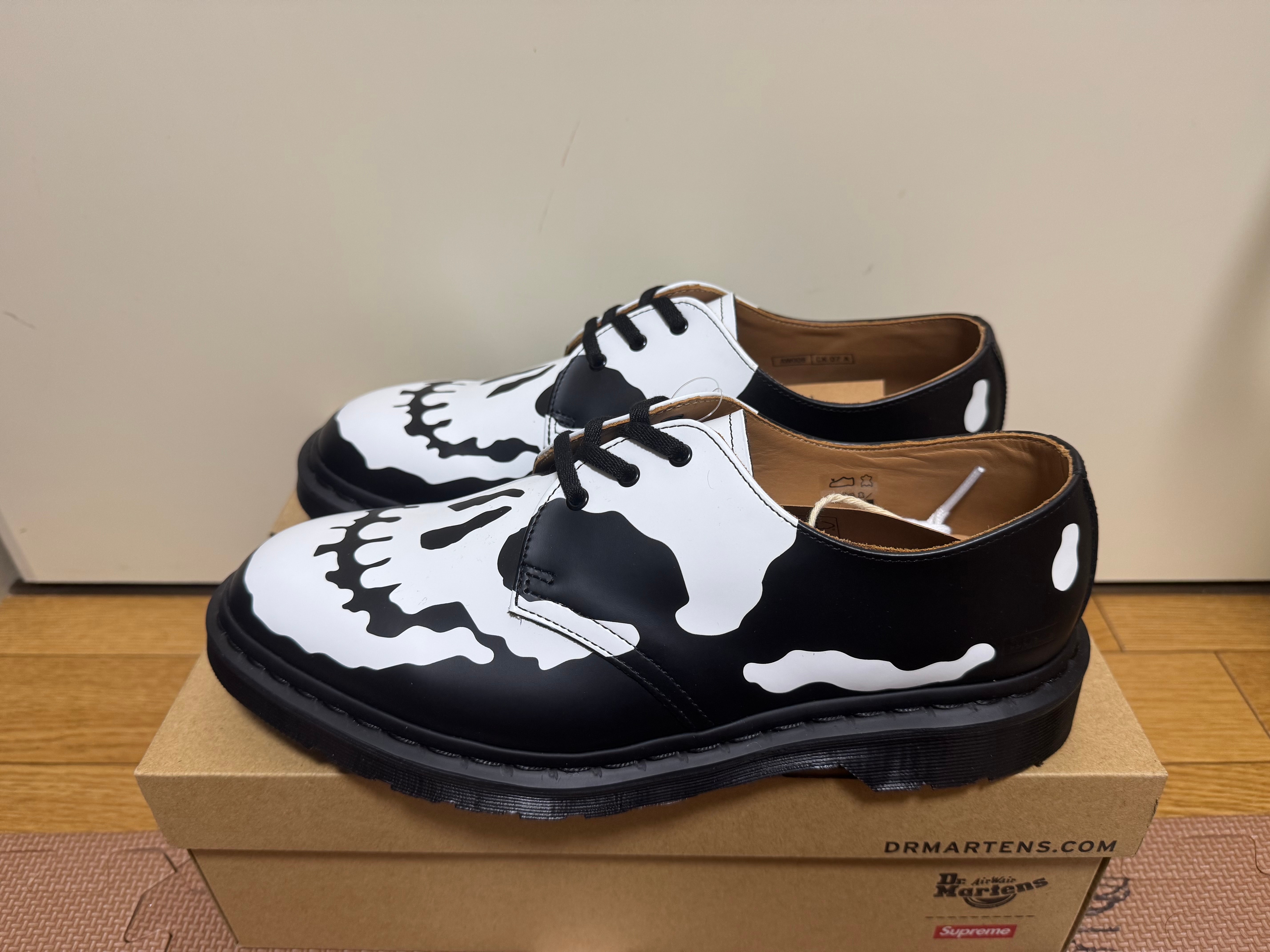 Supreme × Dr.Martens 1461 Skull 3 Eye Shoe "Black/White" (25FW Week 14)
