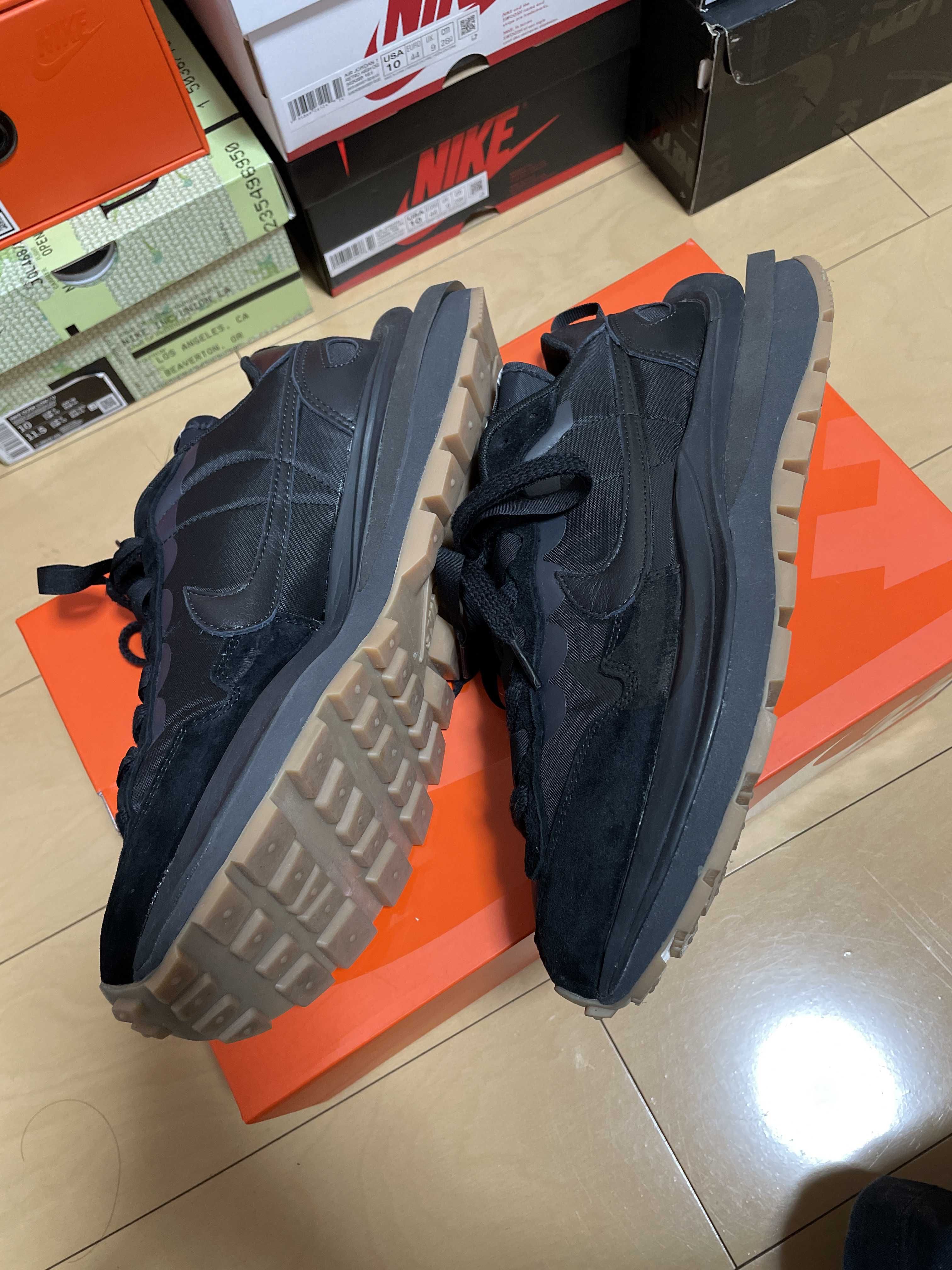 sacai × Nike VaporWaffle "Black Gum"