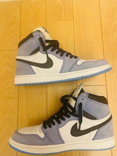 Nike Air Jordan 1 High OG "University Blue"