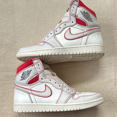 Nike Air Jordan 1 Retro High OG "Sail/University Red"