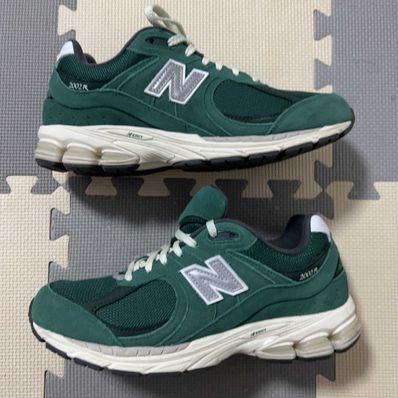 New Balance 2002R "Forest Green"