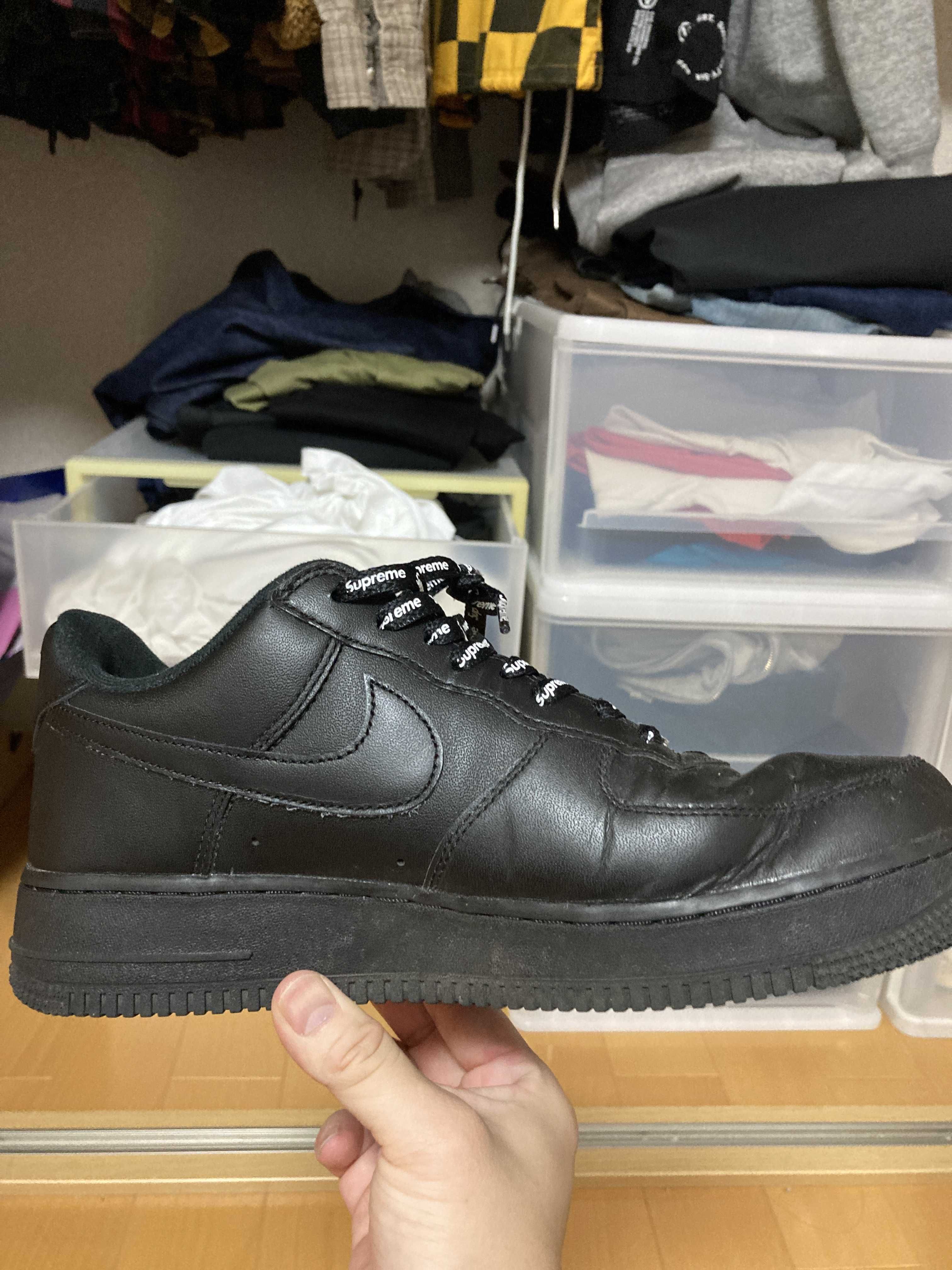 Supreme × Nike Air Force 1 Low "Black"