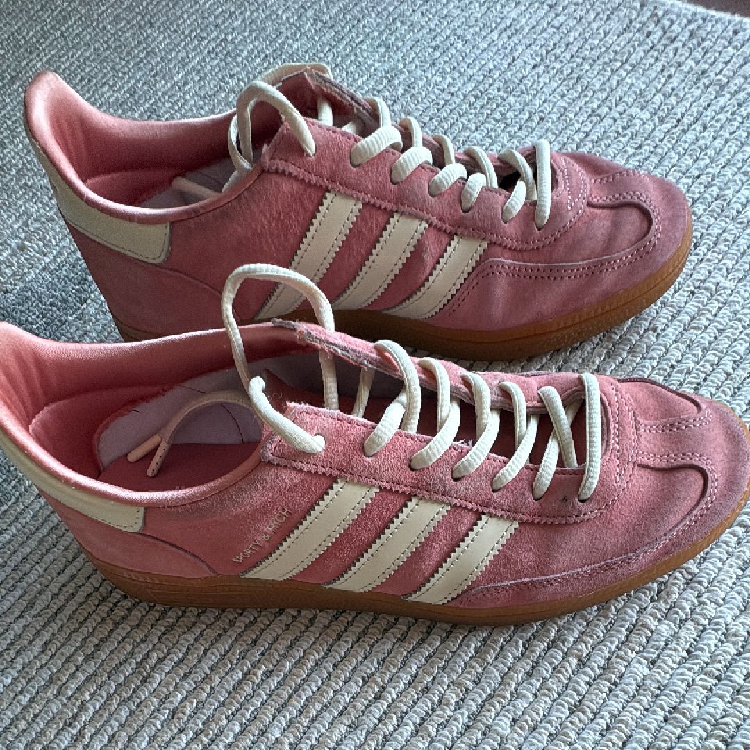 Sporty & Rich × adidas Handball Spezial "Pantone/Cream White/Gum"