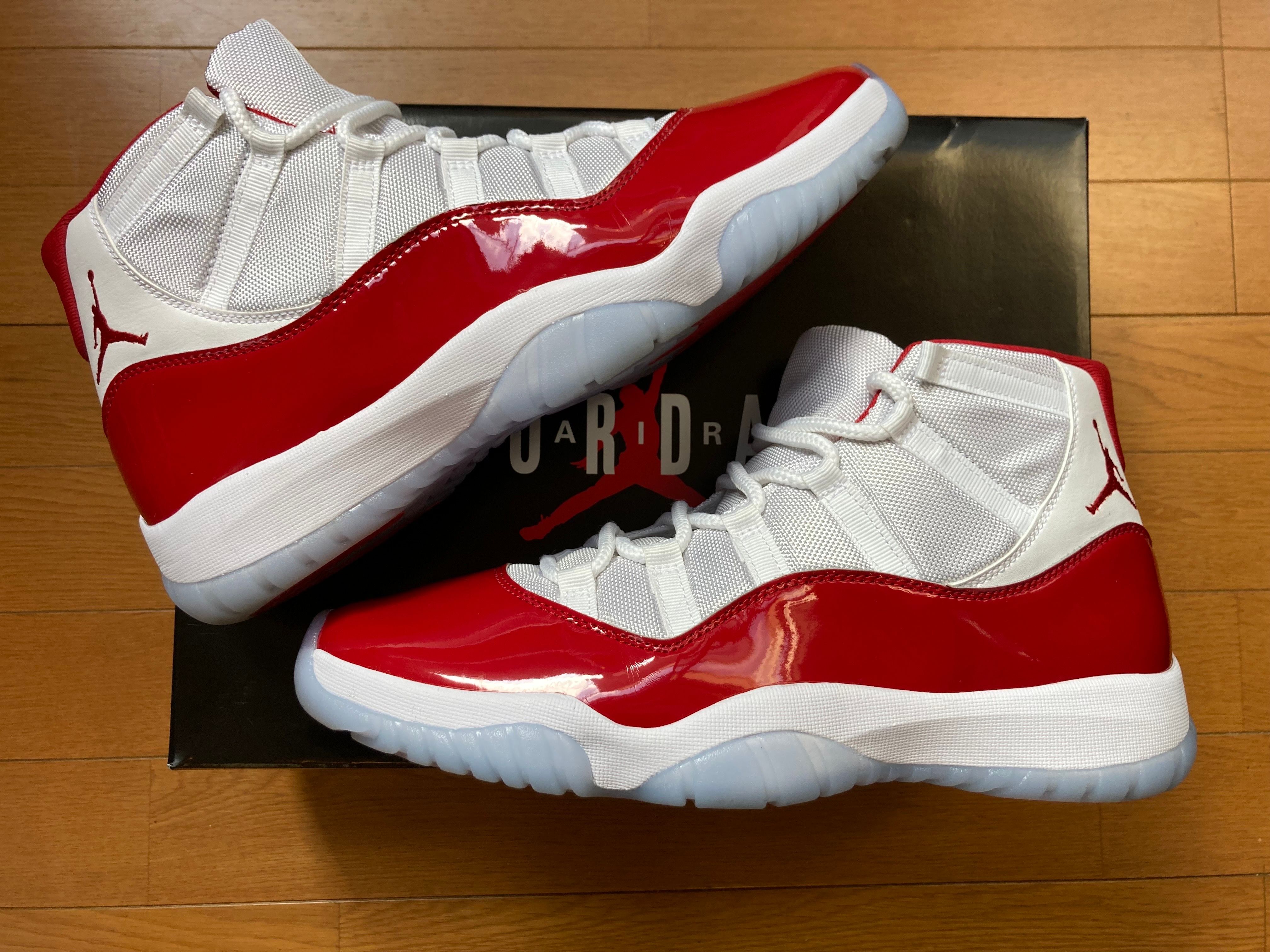 Nike Air Jordan 11 "Varsity Red"