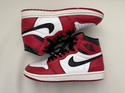 Nike Air Jordan 1 Retro High "Chicago" (2015)