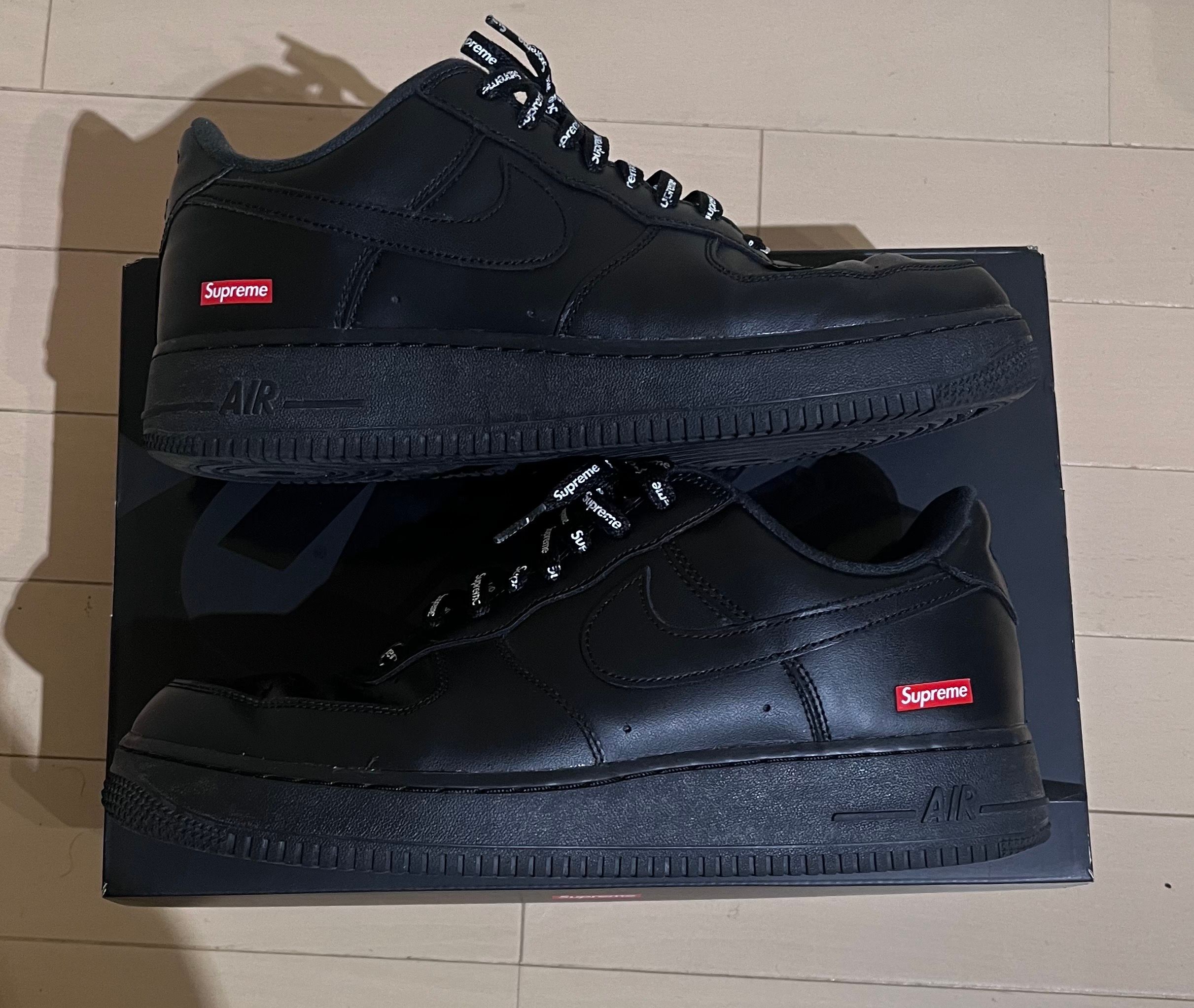 Supreme × Nike Air Force 1 Low "Black"