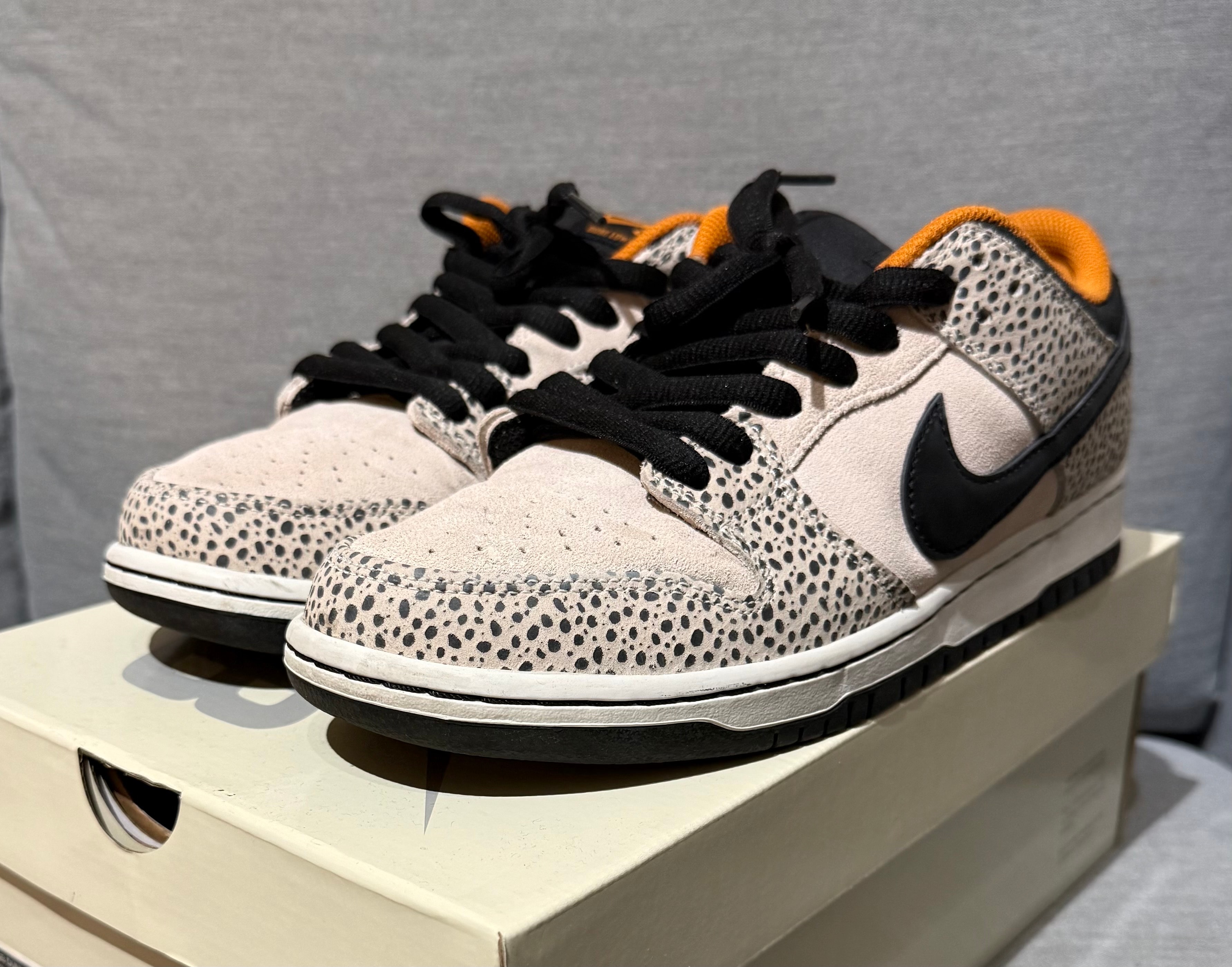 Nike SB Dunk Low Pro Electric Safari "Phantom and Black"